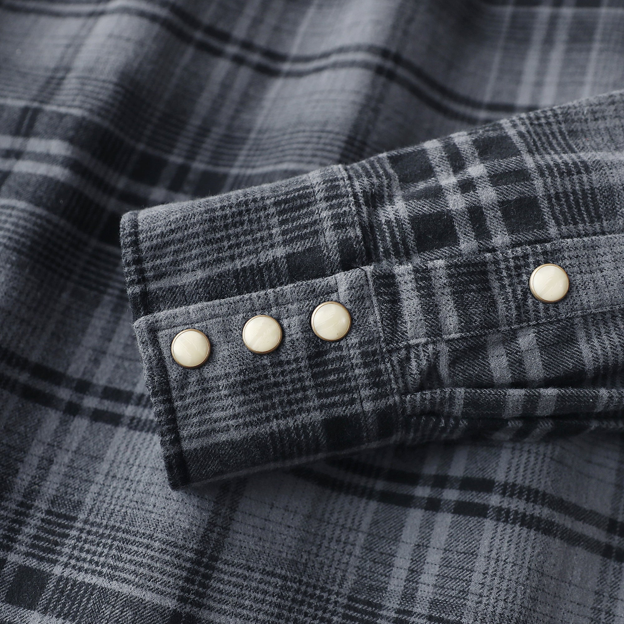 Dubinik® Flannel Shirt for Men Long Sleeve Casual Cozy Snap Button Western Plaid Shirts Soft Pure Cotton#37009